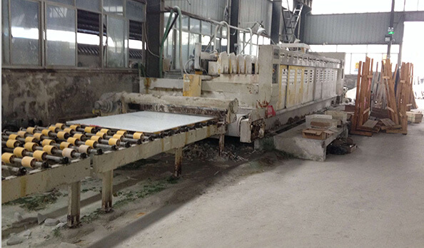 Taking quality and customer satisfaction as the top priority, we have professional quality inspection teams working on the factory from choosing raw material, cutting, dry lay-out, packaging to loading container. We focused on every step to make sure that you get the satisfied stone with hard quality, beauty color, great shine.